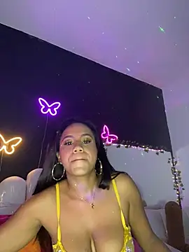 Snapshot of AlisonHoot69 chatting on March 15, 2025, 7:31 am AlisonHoot69 online show from March 15, 2025, 7:31 am