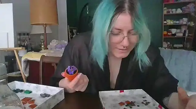 spookylani-of online show from December 26, 2024, 6:43 pm