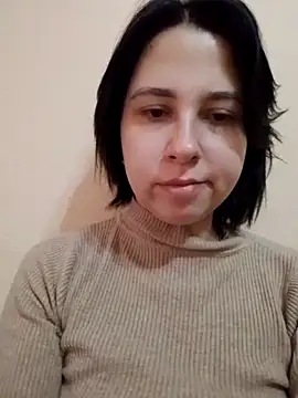 Snapshot of Gussie_Bridie chatting on October 14, 2025, 5:08 am Gussie Bridie online show from October 14, 2025, 5:08 am