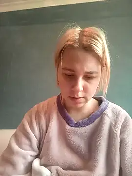 Snapshot of Gussie_Bridie chatting on January 23, 2025, 8:36 am Gussie Bridie online show from January 23, 2025, 8:36 am