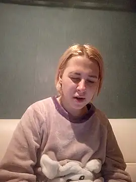 Snapshot of Gussie_Bridie chatting on January 23, 2025, 3:01 pm Gussie Bridie online show from January 23, 2025, 3:01 pm
