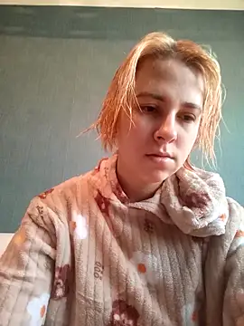 Snapshot of Gussie_Bridie chatting on February 16, 2025, 7:37 am Gussie Bridie online show from February 16, 2025, 7:37 am