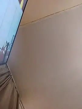 Snapshot of Gussie_Bridie chatting on October 5, 2025, 4:36 am Gussie Bridie online show from October 5, 2025, 4:36 am