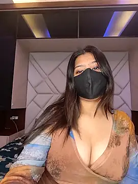 Snapshot of GFndBF chatting on October 31, 2025, 11:40 am GFndBF online show from October 31, 2025, 11:40 am