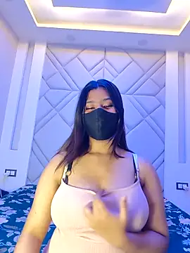 Snapshot of GFndBF chatting on October 12, 2025, 7:04 pm GFndBF online show from October 12, 2025, 7:04 pm