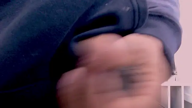 Snapshot of Jose_Smoke chatting on March 19, 2025, 6:57 am Jose Smoke online show from March 19, 2025, 6:57 am