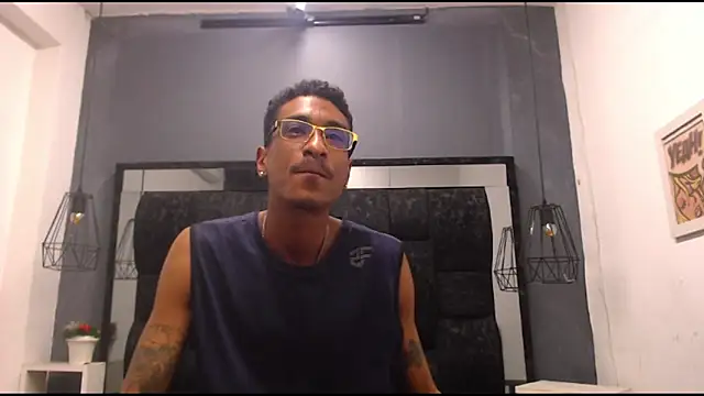 Snapshot of Jose_Smoke chatting on September 14, 2025, 2:56 am Jose Smoke online show from September 14, 2025, 2:56 am