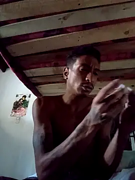 Snapshot of Jose_Smoke chatting on September 15, 2025, 3:56 pm Jose Smoke online show from September 15, 2025, 3:56 pm