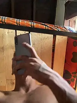 Snapshot of Jose_Smoke chatting on March 11, 2025, 1:56 pm Jose Smoke online show from March 11, 2025, 1:56 pm