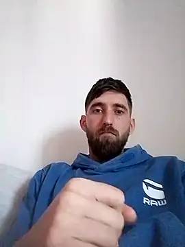 Snapshot of kevcore96 chatting on December 7, 2024, 3:25 pm kevcore96 online show from December 7, 2024, 3:25 pm