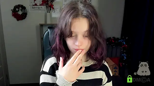 Alina Mills online show from December 21, 2025, 8:49 am