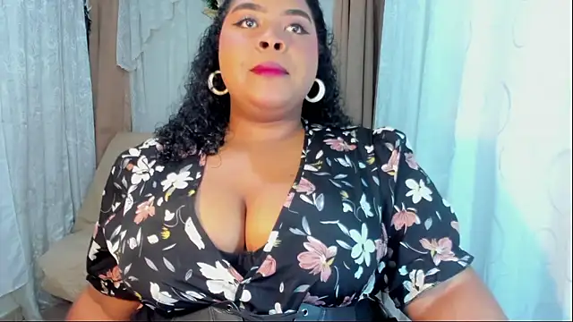 Snapshot of Ana_off_alana chatting on January 10, 2026, 1:56 am Ana off alana online show from January 10, 2026, 1:56 am