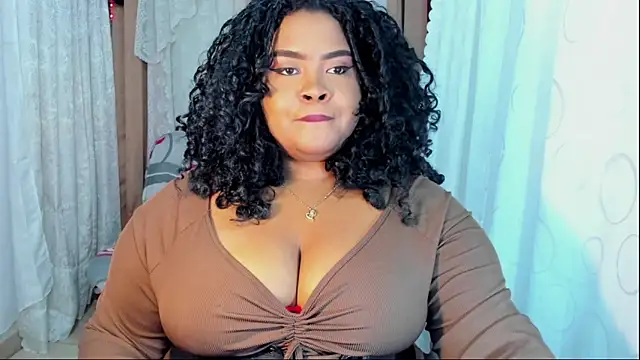 Snapshot of Ana_off_alana chatting on December 22, 2025, 2:22 am Ana off alana online show from December 22, 2025, 2:22 am