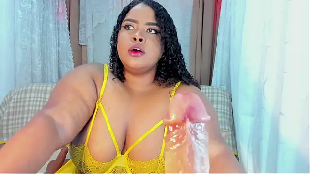 Snapshot of Ana_off_alana chatting on November 27, 2025, 11:05 pm Ana off alana online show from November 27, 2025, 11:05 pm