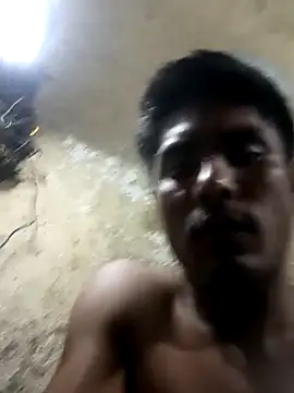 Aqua2312 online show from April 11, 2026, 4:42 am