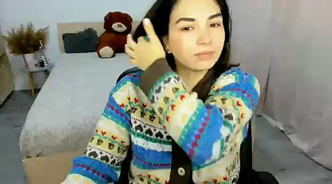 Alexa Dolly12 online show from January 10, 2025, 9:44 am