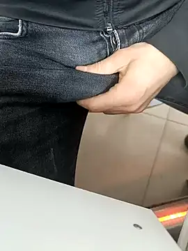 fatih1111 online show from December 23, 2024, 11:25 am