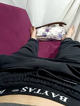 fatih1111 online show from February 19, 2025, 9:14 pm