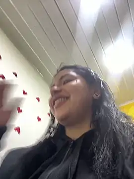  luna torres online show from March 10, 2026, 2:10 pm