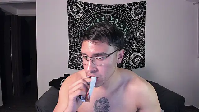 JayMarcos  online show from January 30, 2025, 4:16 am