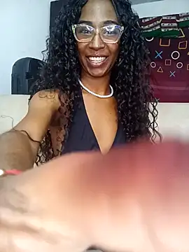 AbbyTomson online show from January 1, 2025, 10:56 pm
