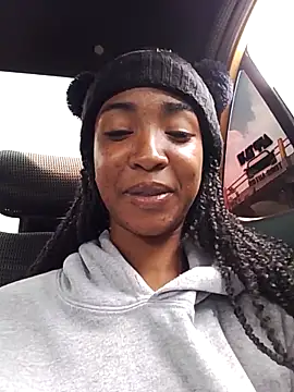 AbbyTomson online show from November 4, 2025, 4:00 pm