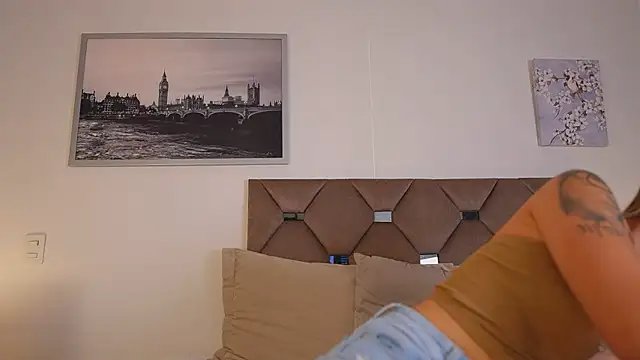 Snapshot of Gabbysantos_ chatting on October 30, 2025, 10:50 pm Gabbysantos online show from October 30, 2025, 10:50 pm