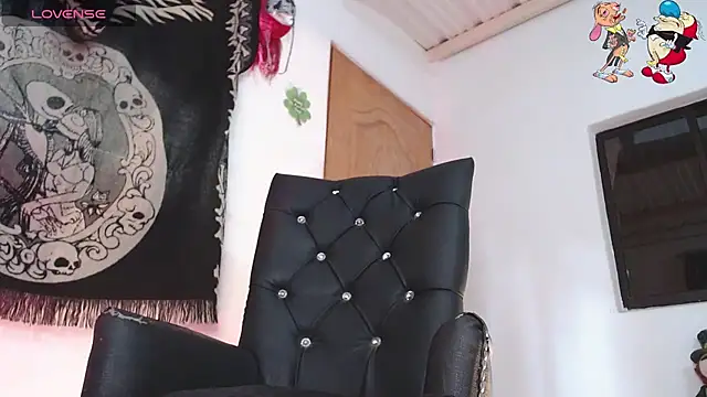 Snapshot of ren_stipee chatting on October 5, 2025, 10:00 pm ren stipee online show from October 5, 2025, 10:00 pm