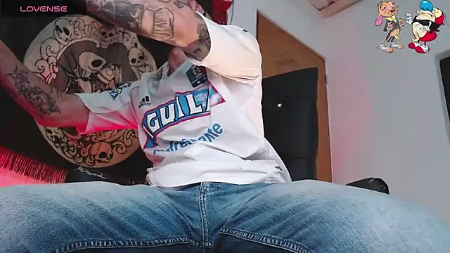 Snapshot of ren_stipee chatting on September 24, 2025, 10:38 pm ren stipee online show from September 24, 2025, 10:38 pm