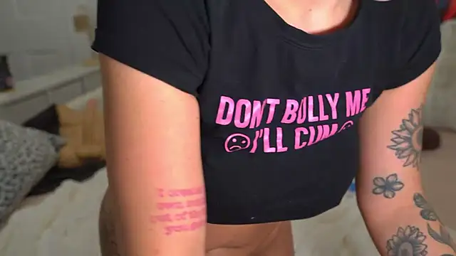 Snapshot of emmagray001 chatting on October 7, 2025, 12:06 pm emmagray001 online show from October 7, 2025, 12:06 pm