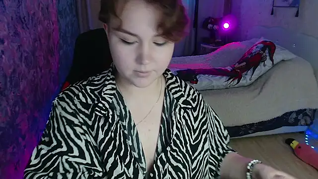 Jenny Fox online show from July 4, 2026, 5:14 am