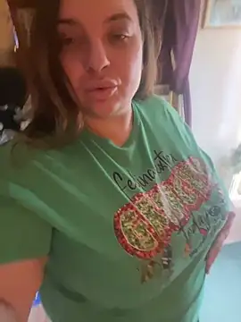 Snapshot of lairarose chatting on December 10, 2024, 5:55 pm lairarose online show from December 10, 2024, 5:55 pm