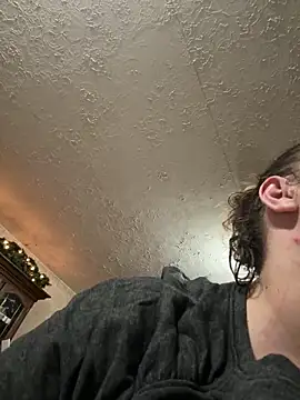 Snapshot of lairarose chatting on November 16, 2025, 8:30 am lairarose online show from November 16, 2025, 8:30 am