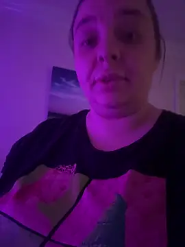 Snapshot of lairarose chatting on October 21, 2025, 1:32 pm lairarose online show from October 21, 2025, 1:32 pm