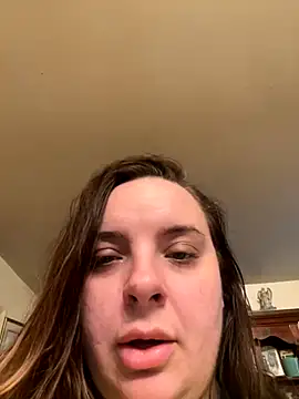 Snapshot of lairarose chatting on December 3, 2024, 5:49 pm lairarose online show from December 3, 2024, 5:49 pm