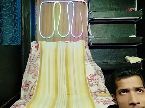 Snapshot of Alex_Suman25 chatting on June 8, 2026, 3:01 pm Alex Suman25 online show from June 8, 2026, 3:01 pm