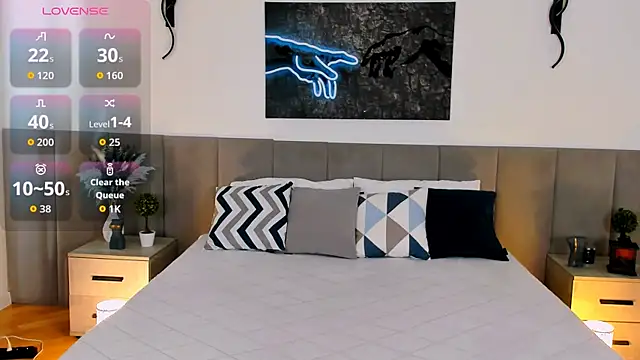 Snapshot of MiaBecky chatting on September 22, 2025, 5:24 am MiaBecky online show from September 22, 2025, 5:24 am