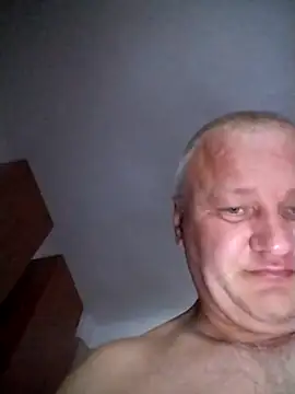 Grasul78 online show from August 3, 2026, 4:13 pm