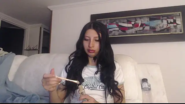 Snapshot of Nicolette_ks_ chatting on September 23, 2025, 6:09 am Nicolette ks  online show from September 23, 2025, 6:09 am