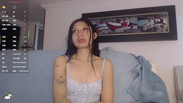 Snapshot of Nicolette_ks_ chatting on October 9, 2025, 8:53 pm Nicolette ks  online show from October 9, 2025, 8:53 pm