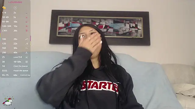 Snapshot of Nicolette_ks_ chatting on October 6, 2025, 5:08 am Nicolette ks  online show from October 6, 2025, 5:08 am