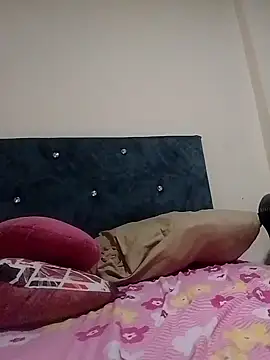 Snapshot of PITBuk_708 chatting on March 3, 2025, 5:26 am PITBuk 708 online show from March 3, 2025, 5:26 am