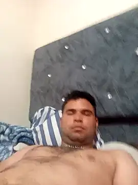 Snapshot of PITBuk_708 chatting on November 3, 2025, 7:17 pm PITBuk 708 online show from November 3, 2025, 7:17 pm