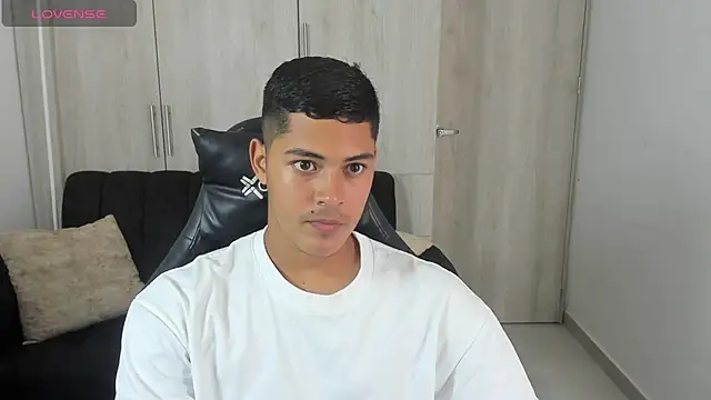 Iamdylan777 online show from October 15, 2025, 3:20 pm