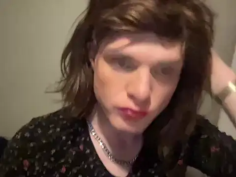 sum1betterthanmost online show from December 3, 2025, 4:46 am