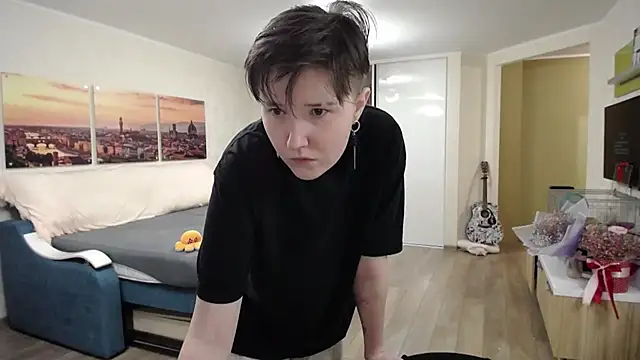 Snapshot of Kira_Bakker chatting on October 31, 2025, 3:52 pm Kira Bakker online show from October 31, 2025, 3:52 pm