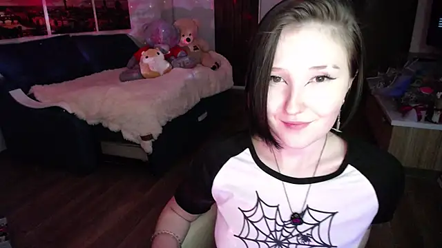 Snapshot of Kira_Bakker chatting on October 9, 2025, 10:32 pm Kira Bakker online show from October 9, 2025, 10:32 pm