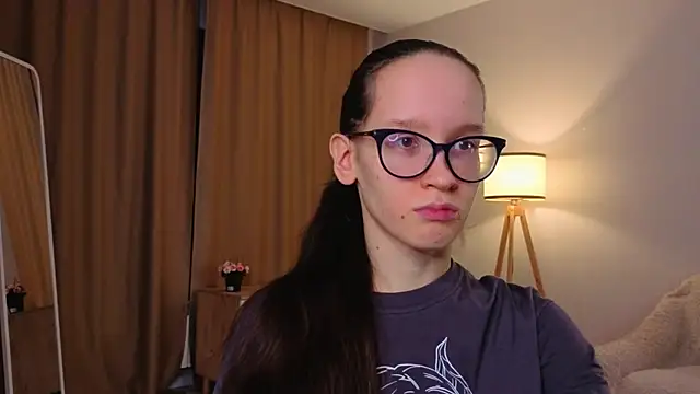 BettyBrowni online show from January 6, 2026, 4:11 pm