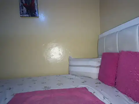 Sparkles J online show from October 6, 2025, 3:40 am