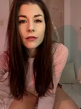 Snapshot of Aisha_Moretti chatting on November 19, 2025, 4:18 pm Aisha Moretti online show from November 19, 2025, 4:18 pm